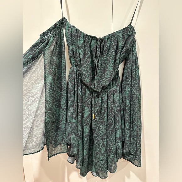 Michael Costello x revolve Geneve Mini dress. Size XS - Picture 1 of 2